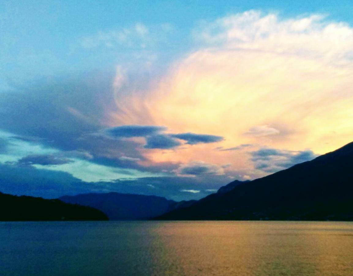 Venanzio! Leilighet Pianello Del Lario Eksteriør bilde
